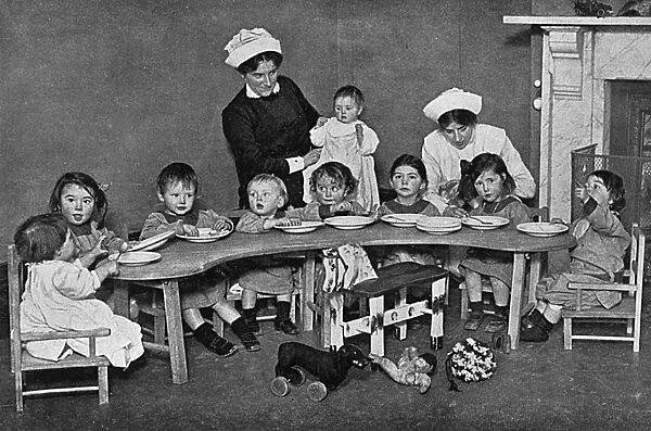 Creche for the children of munitions workers, WW1