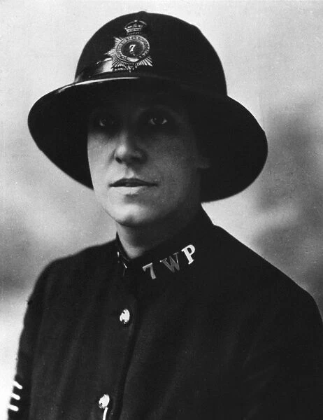 Metropolitan Police officer in late 1920s uniform