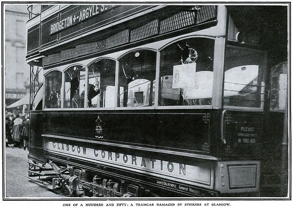 Railway strike 1911: Tramcar damage by strikers at Glasgow