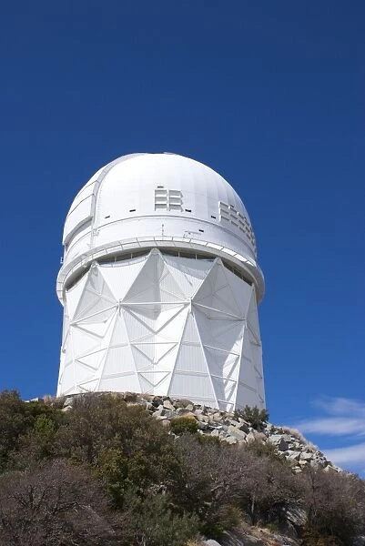 Mayall 4m telescope dome, Kitt Peak C013  /  5309