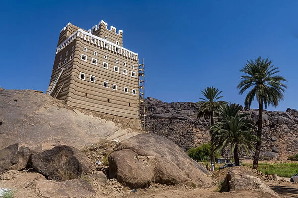 Old fortified house made out of mud, Najran, Kingdom of Saudi Arabia, Middle East