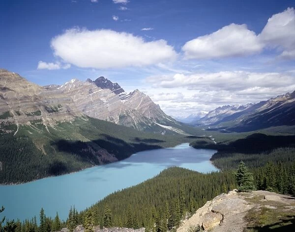 Peyto Lake, Mount Patterson and Mistaya valley, Banff National Park, UNESCO World Heritage Site