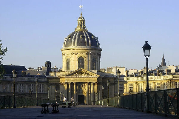 20038727. FRANCE Ile de France Paris Domed building seen from Pont des Arts