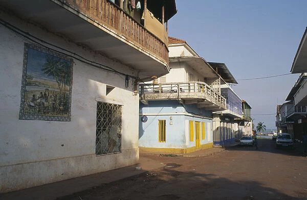 20076891. GUINEA