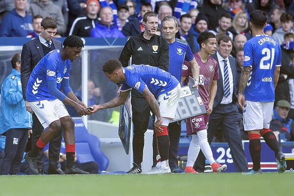 Rangers: Tavernier's Selfless Act - Swapping Shin Pads with Ejaria at Ibrox