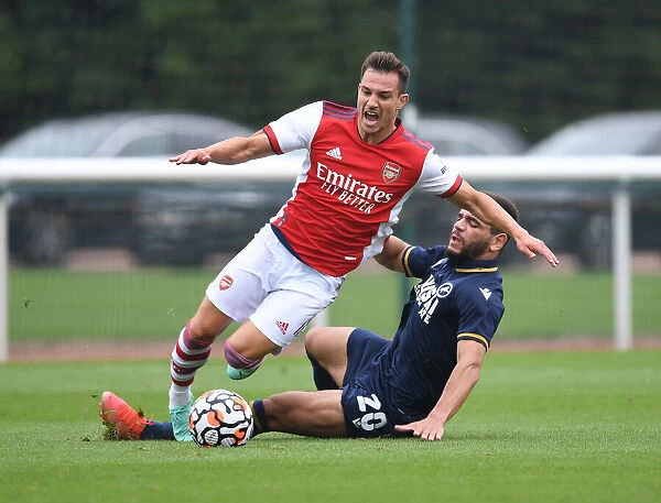 Arsenal's Cedric in Pre-Season Action Against Millwall
