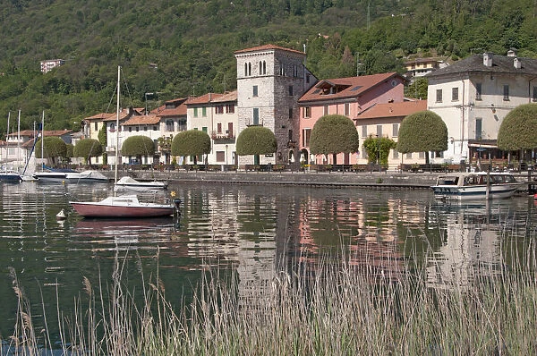 ITALY, Lombardy, Lake Orta, Pella