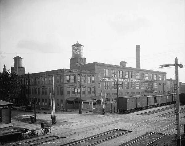 Cadillac Motor Car Company, Detroit, 1900-10 (b  /  w photo)