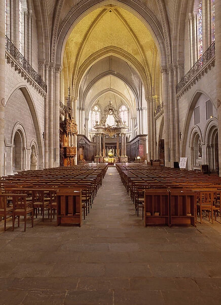 Internal view of the Cathedrale d Angers (Maine et Loire