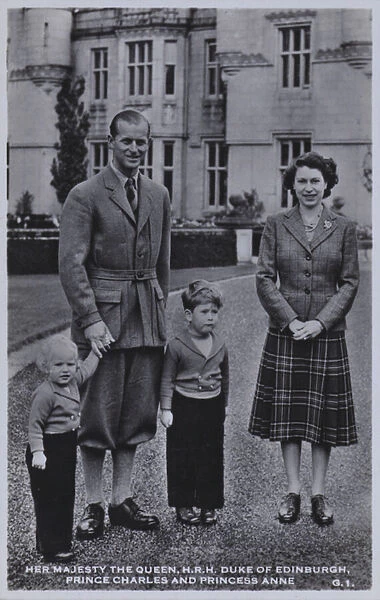 Her majesty the Queen, HRH Duke of Edinburgh, Prince Charles and Princess Anne (b  /  w photo)