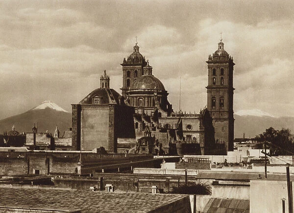 Mexico: Puebla, La Catedral (b  /  w photo)