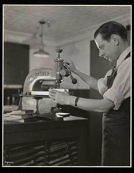 Working on type at Unz & Co. 24 Beaver Street, New York, 1932 (silver gelatin print)