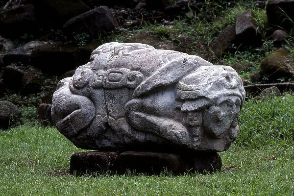 Zoomorphic stone, Late Classic period (600-900 AD) (stone)