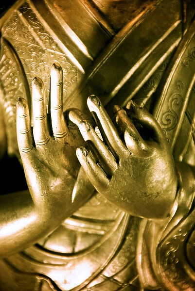 China, Buddha Hands Found On Hollywood Road; Hong Kong