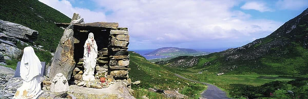 Co Donegal, Inishowen Mamore Gap, Shrine