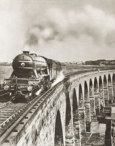 The Flying Scotsman On Its Non-Stop Journey Between London And Newcastle In 1927. From The Story Of 25 Eventful Years In Pictures, Published 1935
