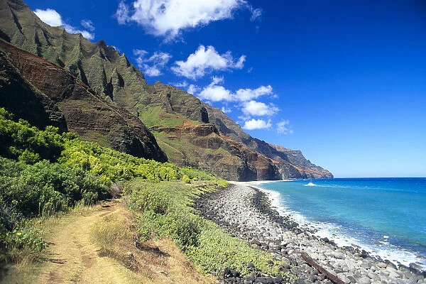 Hawaii, Kauai, Na Pali Coast, Scenic Coastline, Beach, Boat In Ocean, Blue Skies C1541