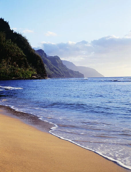 Hawaii, Kauai, Napali Coast, Haena Beach, Late Afternoon