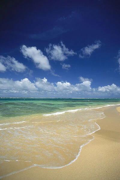 Hawaii, Kauai, North Shore, Clear Shoreline, Sand At Haena Beach A32A