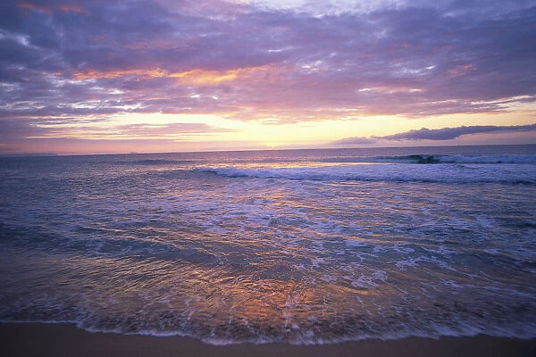 Hawaii, Kauai, Polihale Sunset Over Beach, Pink And Orange Clouds, Waves A32D