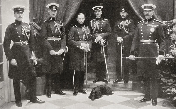 Lord Kitchener And His Personal Staff In India. From Left To Right: Lieut. G. g. e. Wylly, Captain N. j. c. Livingstone-Learmonth, Captain O. a. g. Fitzgerald, Colonel W. r. Birdwood, Captain W. f. Basset And Lord Kitchener. Field Marshal Horatio Herbert Kitchener, 1st Earl Kitchener, 1850