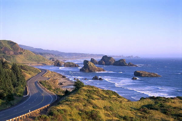 Oregon Coast, Highway 101 And Pistol River State Park From Cape Sebastian B1644