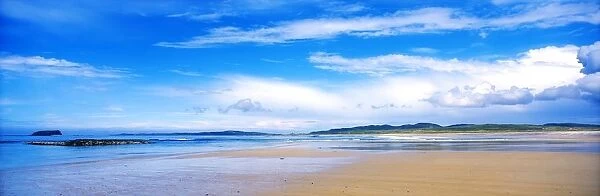 Pollan Strand, Inishowen, County Donegal, Ireland; Beach And Seascape
