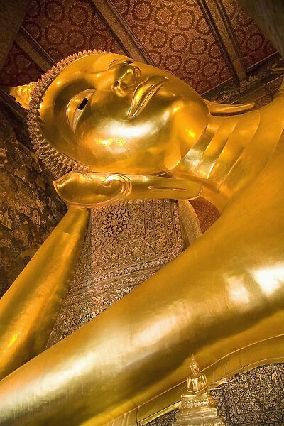 Reclining Buddha At Wat Pho, Low Angle View