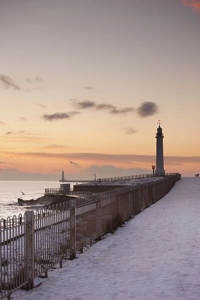 Sunderland, Tyne And Wear, England; A Lighthouse Along The Coast In Winter