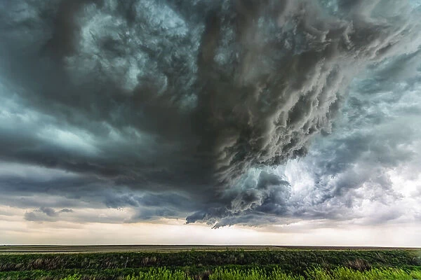 Supercell Thunderstorm Clouds