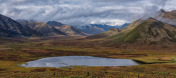 NA. The Upper Blackstone valley along the Dempster Highway with autumn colours emerging