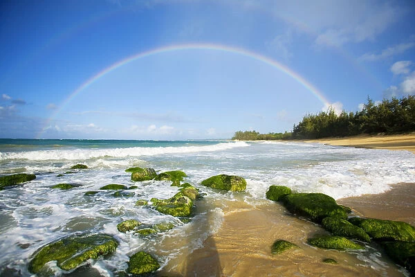 USA, Hawaii Islands, Maui, Double Rainbows; Baldwin Beach