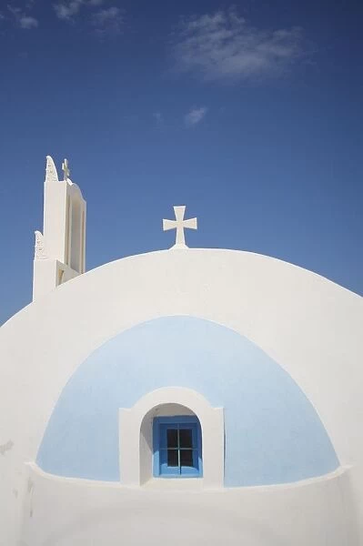 Whitewashed Greek Chapel, Close Up
