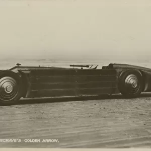 Irving-Napier Vintage Racing Car - Golden Arrow