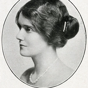 Lady Cynthia Asquith, 1915