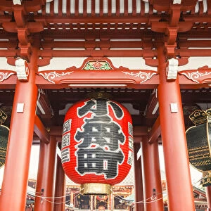 Japan, Honshu, Tokyo, Asakusa, Sensoji Temple aka Asakusa Kannon Temple, Entrance