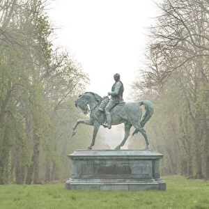 Statue of Field Marshall Hugh Gough, 1st Viscount Gough in the grounds of Chillingham