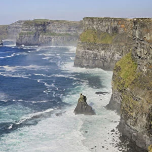 Ireland, County Clare, Cliffs of Moher from the south on the Cliffs of Moher Coastal Walk