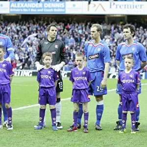 Excited Showdown: Rangers Mascots at the UEFA Cup Semi-Final vs Fiorentina (0-0)