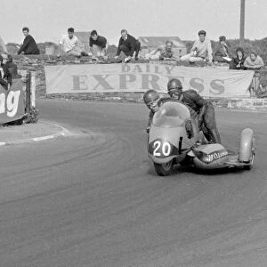 Chris Vincent & Keith Scott (BSA) 1963 Southern 100