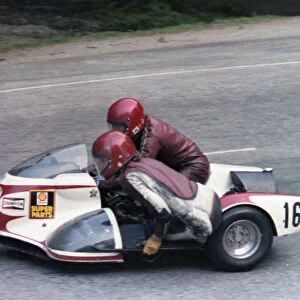John Barker & Nick Cutmore (Yamaha) 1978 Sidecar TT