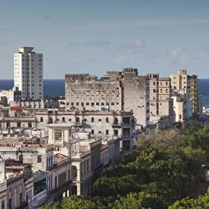 Cuba, Havana, Havana Vieja, buidings along Paseo de Marti, late afternoon