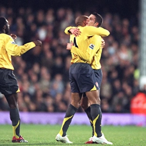 Robin van Persie's Epic Free-Kick: Arsenal's Thrilling Comeback Against Fulham (2:1), 2006