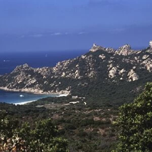 France, Corsica, Corse-du-Sud, Roccapina. Lion Rock and bay