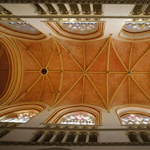 Saint-Corentin cathedral nave ceiling