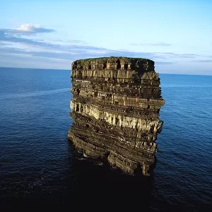 Doonbristy sea stack, Downpatrick Head, Ballycastle, Co Mayo, Ireland