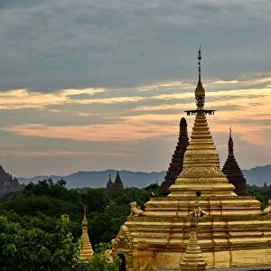 Gold stupa with sunset at Bagan, unesco ruins Myanmar. Asia