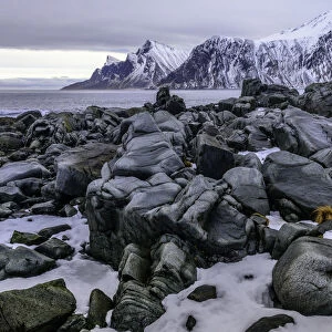 Skagsanden shoreline - Lofoten Islands