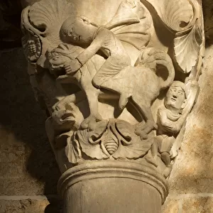 Daniel and the Lion 12th Century (sculpture)