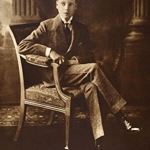 King Edward VIII at the age of Sixteen, 1910 (b / w photo)